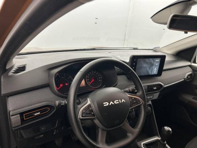 Dacia Sandero image 1