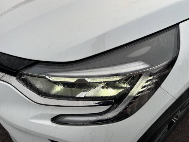 Renault Captur image 1