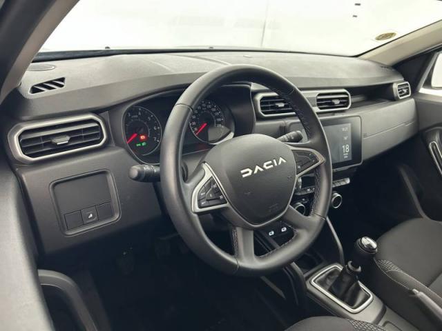 Dacia Duster image 1