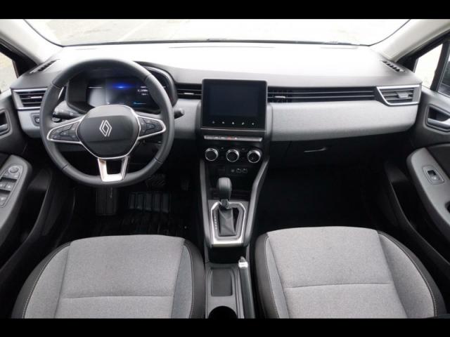 Renault Clio image 8