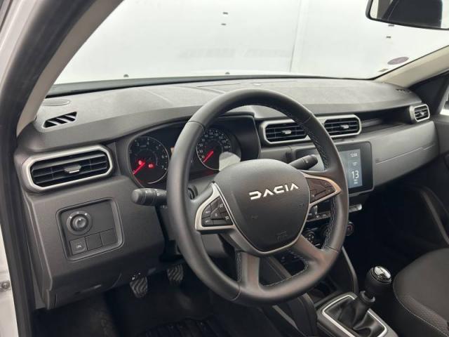 Dacia Duster image 1