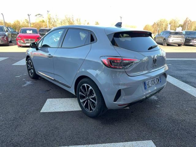Renault Clio image 1