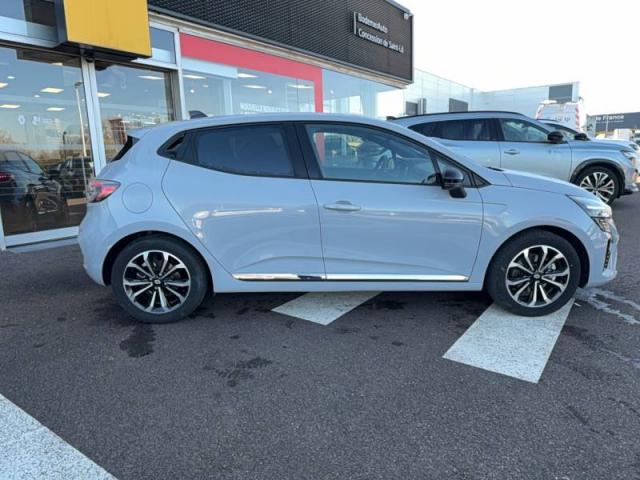 Renault Clio image 2