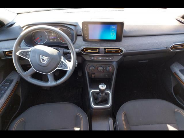 Dacia Sandero image 1