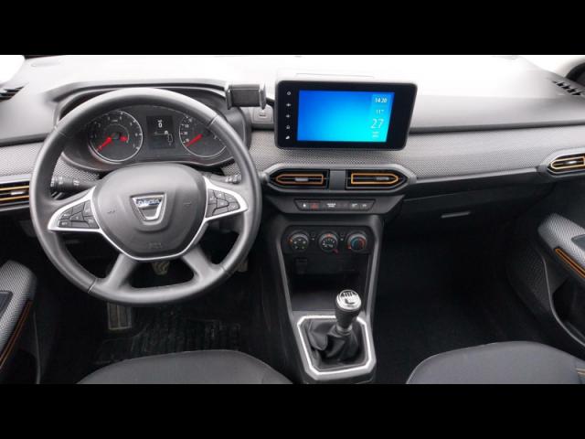 Dacia Sandero image 1