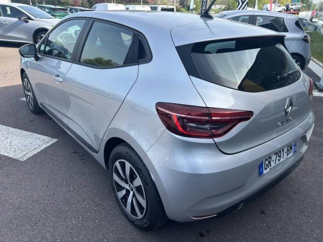 Renault Clio image 2