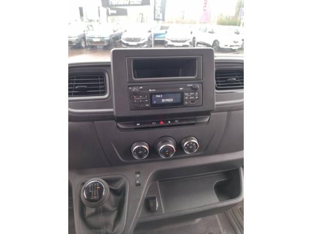 Renault Master image 4