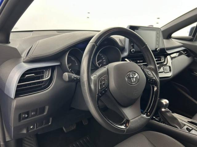 Toyota C-Hr image 1