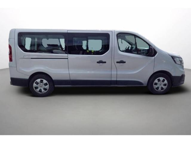 Renault Trafic image 2