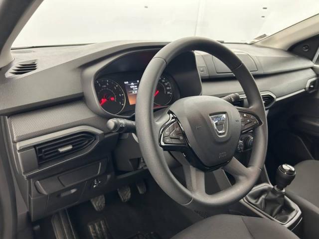 Dacia Sandero image 1