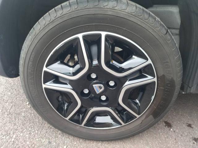 Dacia Spring image 1