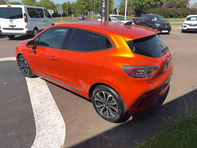 Renault Clio image 1