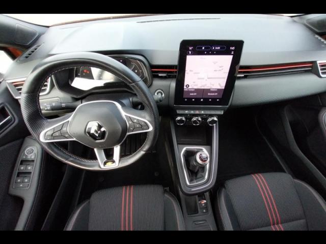 Renault Clio image 2