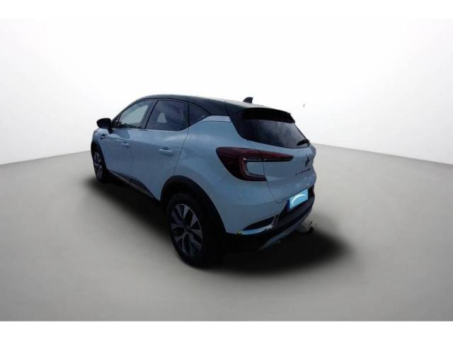 Renault Captur image 1