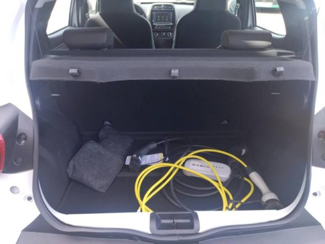 Dacia Spring image 2