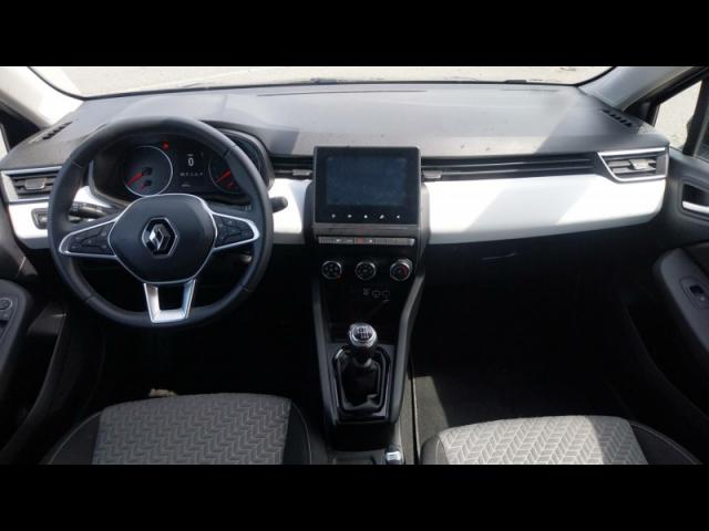 Renault Clio image 8
