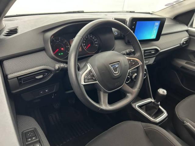 Dacia Jogger image 1