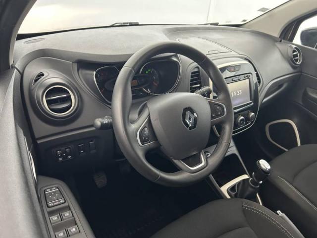 Renault Captur image 1