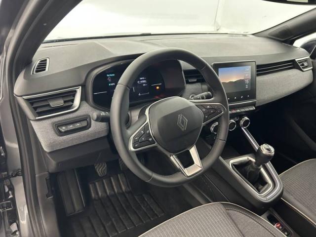 Renault Clio image 1