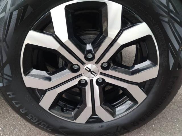 Dacia Duster image 6