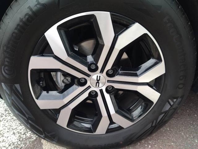 Dacia Duster image 2