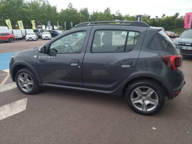 Dacia Sandero image 1