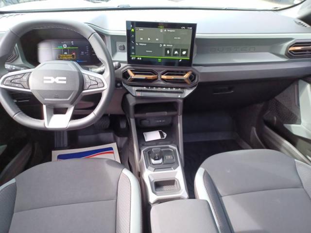 Dacia Duster image 1