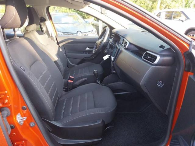 Dacia Duster image 2