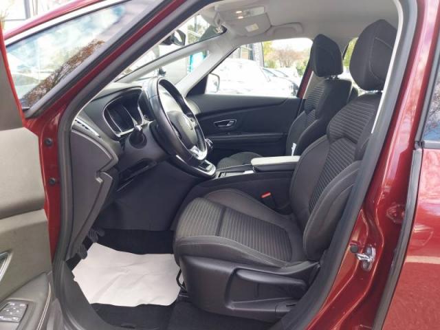 Renault Grand Scénic image 6