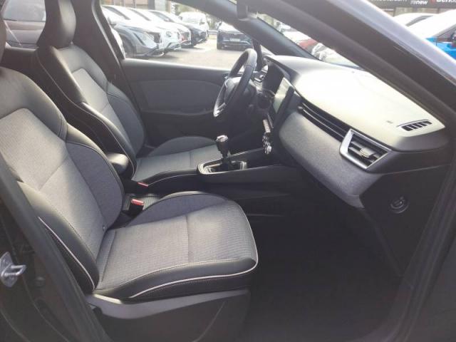 Renault Clio image 8