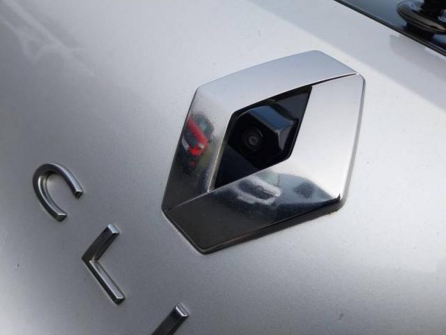 Renault Clio image 9