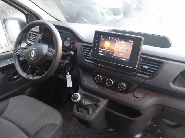 Renault Trafic image 4