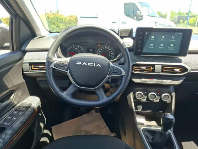Dacia Sandero image 8