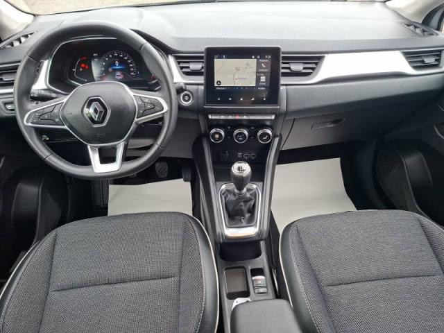 Renault Captur image 2