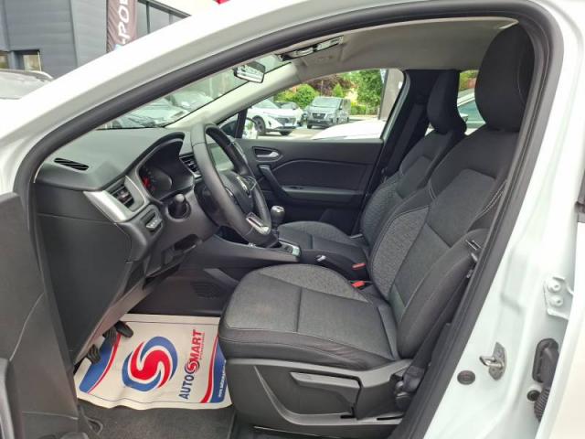 Renault Captur image 9