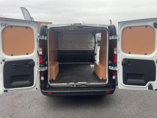 Nissan Primastar image 3