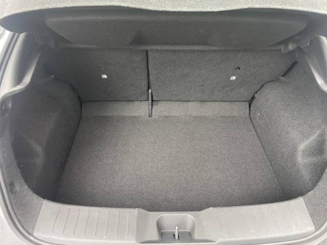Nissan Juke image 7