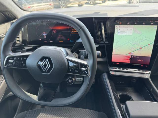 Renault Austral image 2