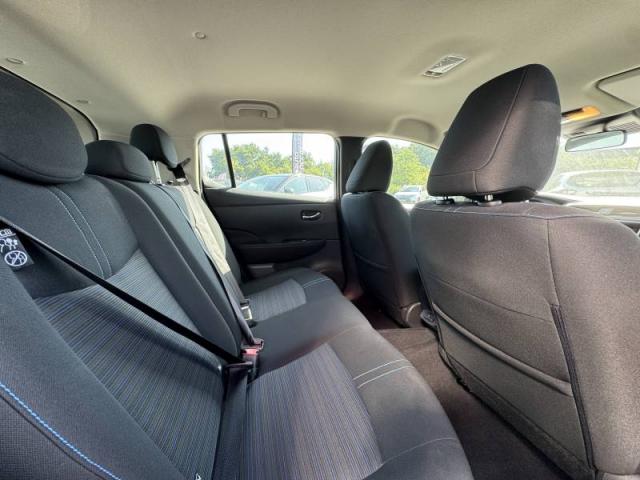 Nissan Leaf image 4