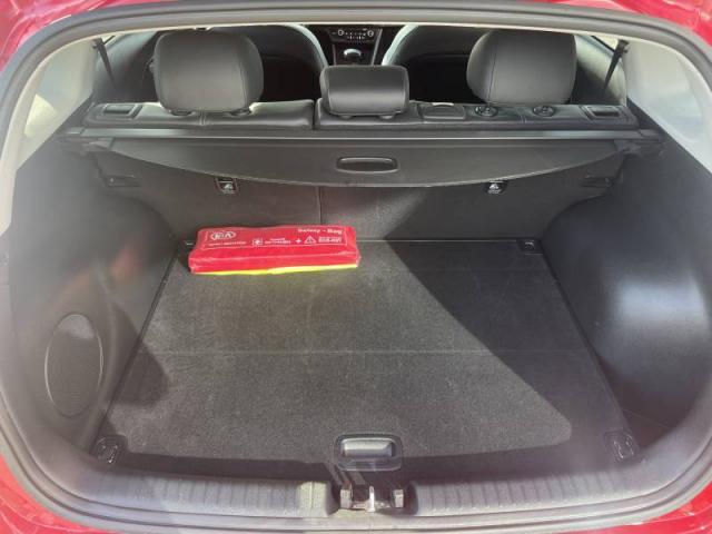 Kia Niro image 8