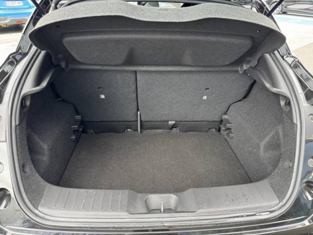 Nissan Juke image 2
