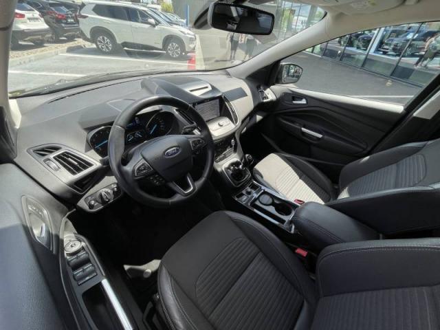Ford Kuga image 2