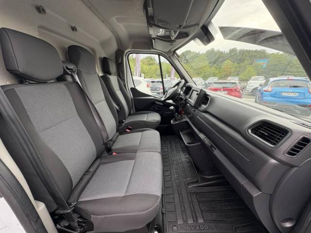 Nissan Nv400 image 7