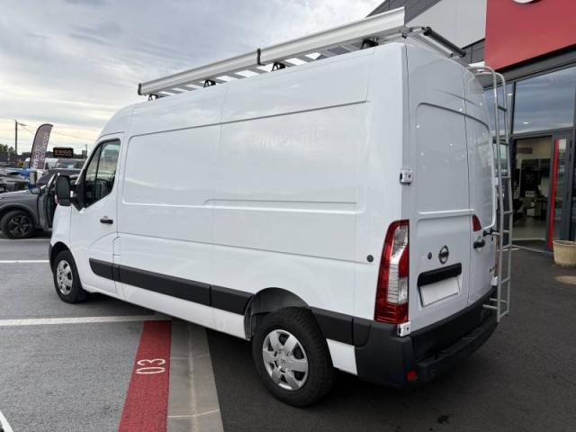 Nissan Nv400 image 2