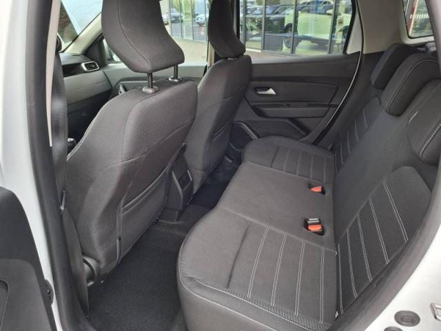 Dacia Duster image 2
