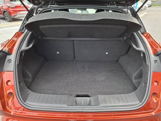 Nissan Juke image 9