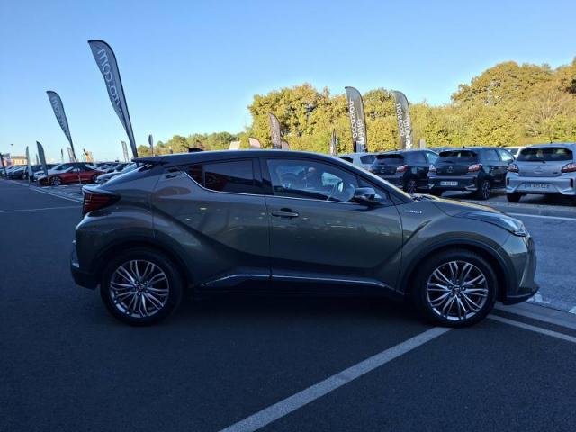 Toyota C-Hr image 8
