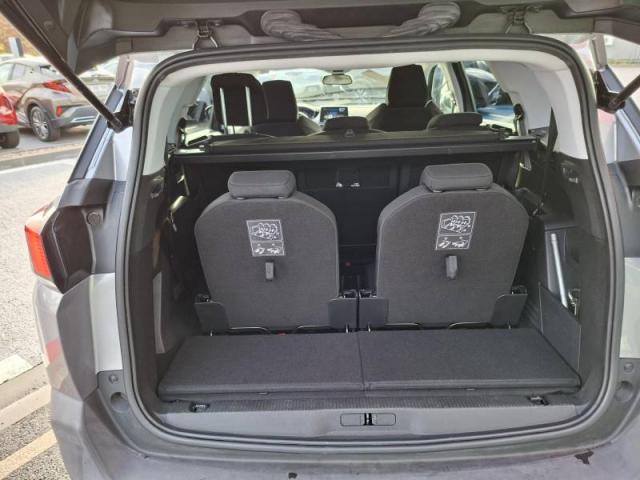 Peugeot 5008 image 7