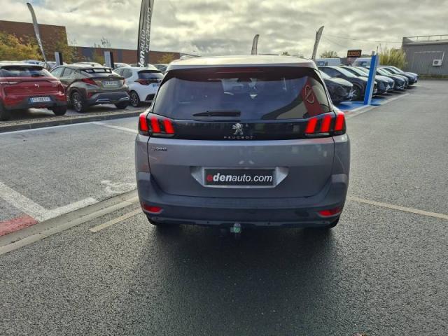 Peugeot 5008 image 9