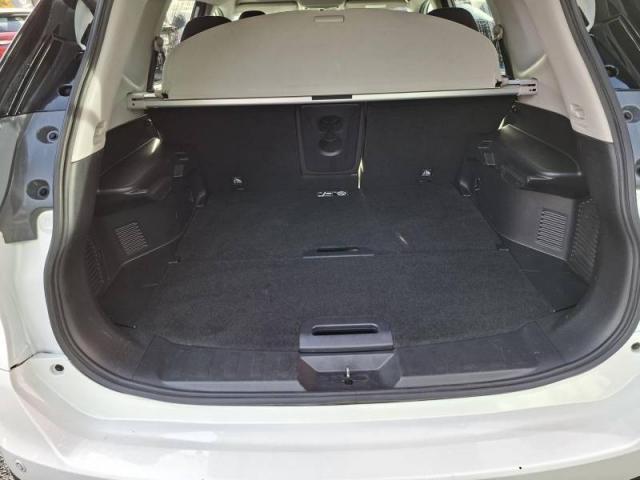 Nissan X-Trail image 3